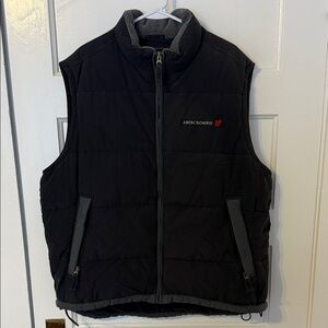 Abercrombie & Fitch Men's Dark Vintage Puffer Vest with Gray Accents